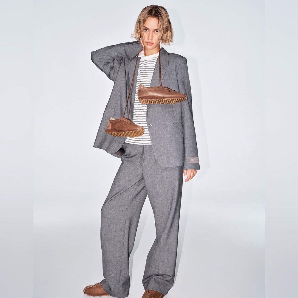 The Effortless Pant- Wilfred- Aritzia- Light Birch